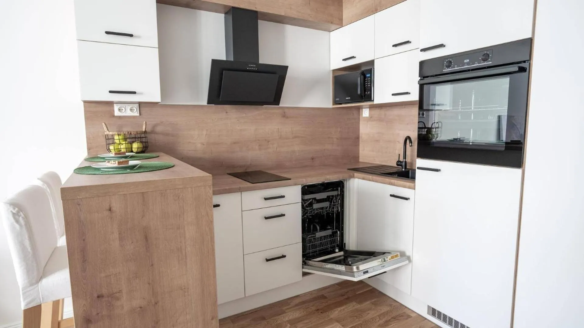 Stunning 1-Bed Apartment In Wien